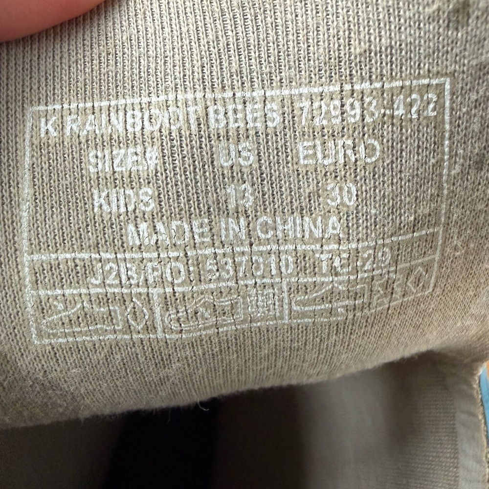 Bogs Bee Rain Boots - Kids Size 13 - Picture 3 of 5